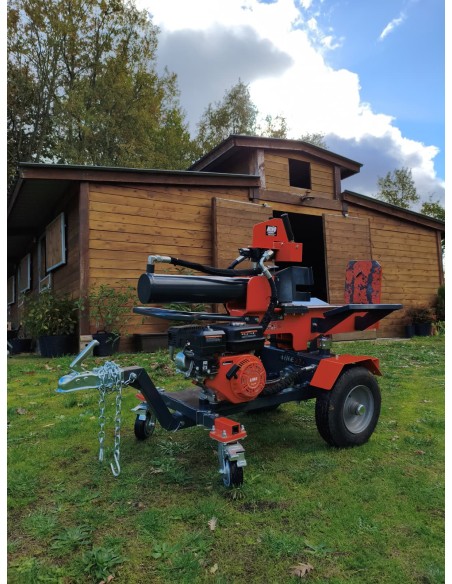 ASTILLADORA REMOLCABLE 27 TONELADAS GASOLINA COMPACTA 2