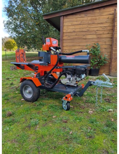 ASTILLADORA REMOLCABLE 27 TONELADAS GASOLINA...