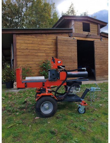 ASTILLADORA REMOLCABLE 27 TONELADAS GASOLINA...