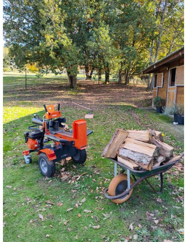 ASTILLADORA REMOLCABLE 27 TONELADAS GASOLINA...