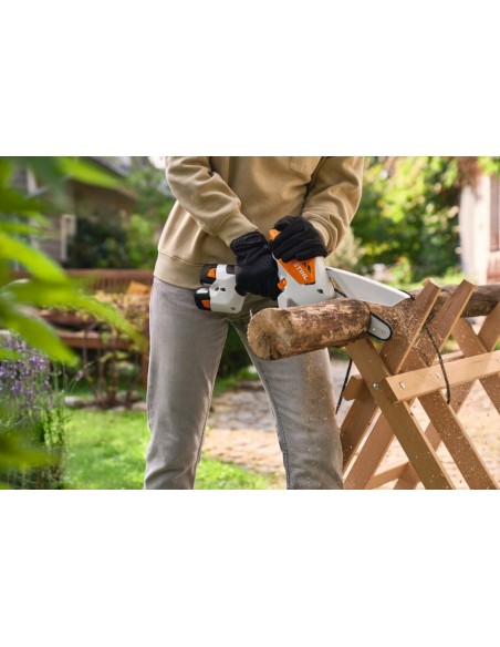 Mini Sierra Stihl GTA 30 1/4" Con 2 Baterias AS 2 Y Cargador AL 5-2