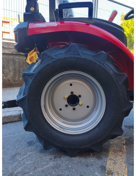 Tractor agrícola Roteco Crossfire 4x4 matriculable