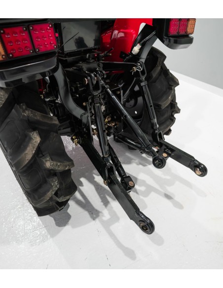 Tractor agrícola Roteco Crossfire 4x4 matriculable + DESBROZADORA CUCHILLAS O CADENAS