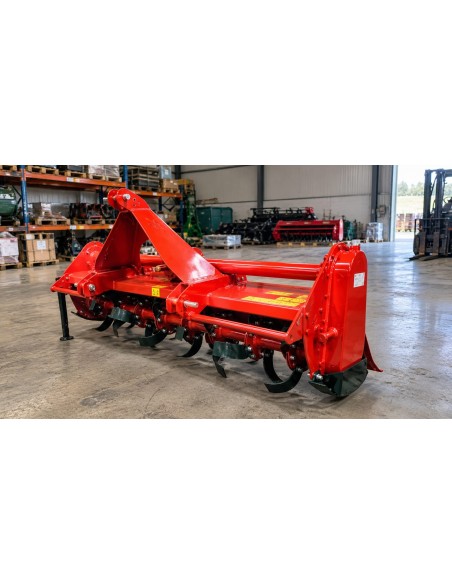 Tractor agrícola Roteco Crossfire 4x4 matriculable + FRESADORA