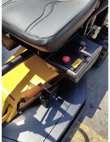 Tractor desbrozadora Roques et Lecoeur Predator-84